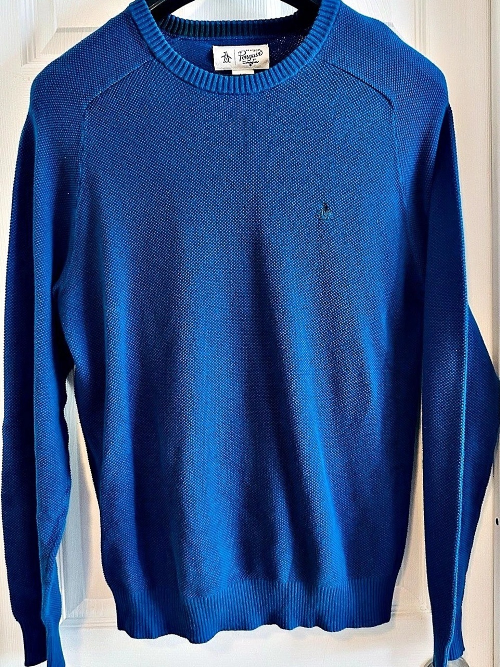 Penguin Men's Crewneck Sweater in Blue Size Large Like New